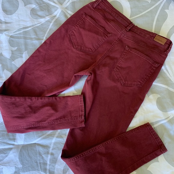 Maroon High Rise Jeggings - Picture 3 of 3